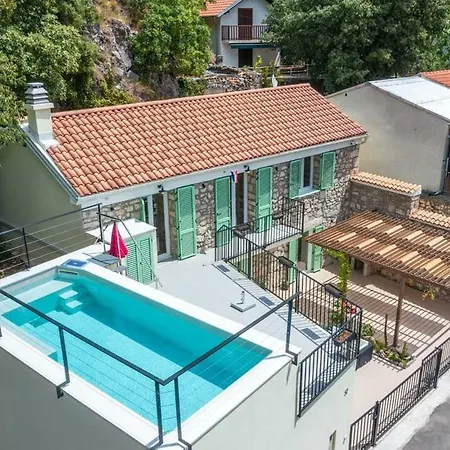 Pool On Crikvenica Riviera By Aneo Travel וילה Grižane