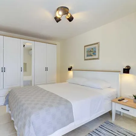 וילה Pool On Crikvenica Riviera By Aneo Travel Grižane